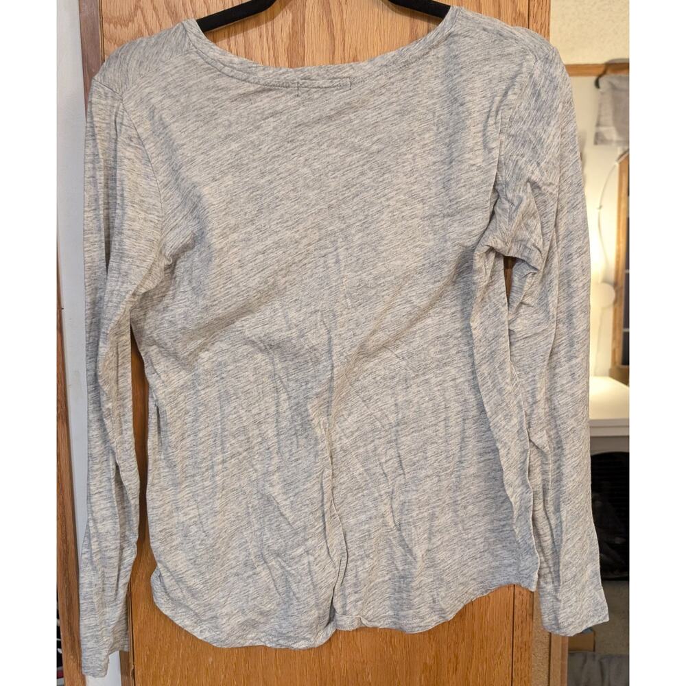 🌼Women's Small Buffalo David Button Long Sleeve Tee - Picture 2 of 4